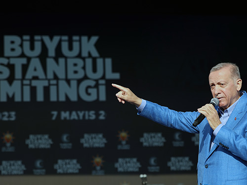 Halk Dünyaya Dev İstanbul Mitingi ile cevap verdi